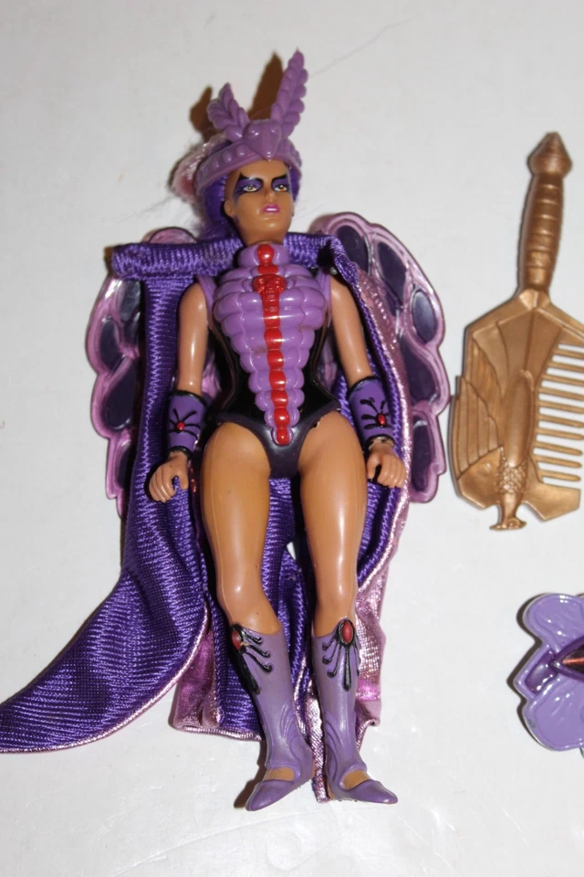 3 Figuras Galoob 1984 Golden Girl Wild One Dragon Queen Moth Lady Años 80 She-Ra Foto 4 de 4