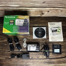 Fujifilm DX-9 Zoom Digital Camera No SD Card w/ Accessories - Tested