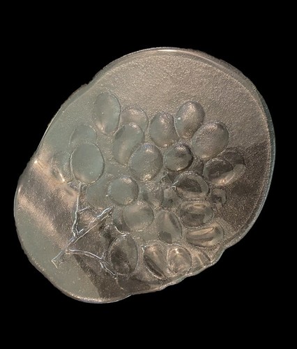 Vintage KOSTA BODA Grape Serving Plate Tray ANN WARFF Sweden Glass 8.5” Cheese - Picture 10 of 10