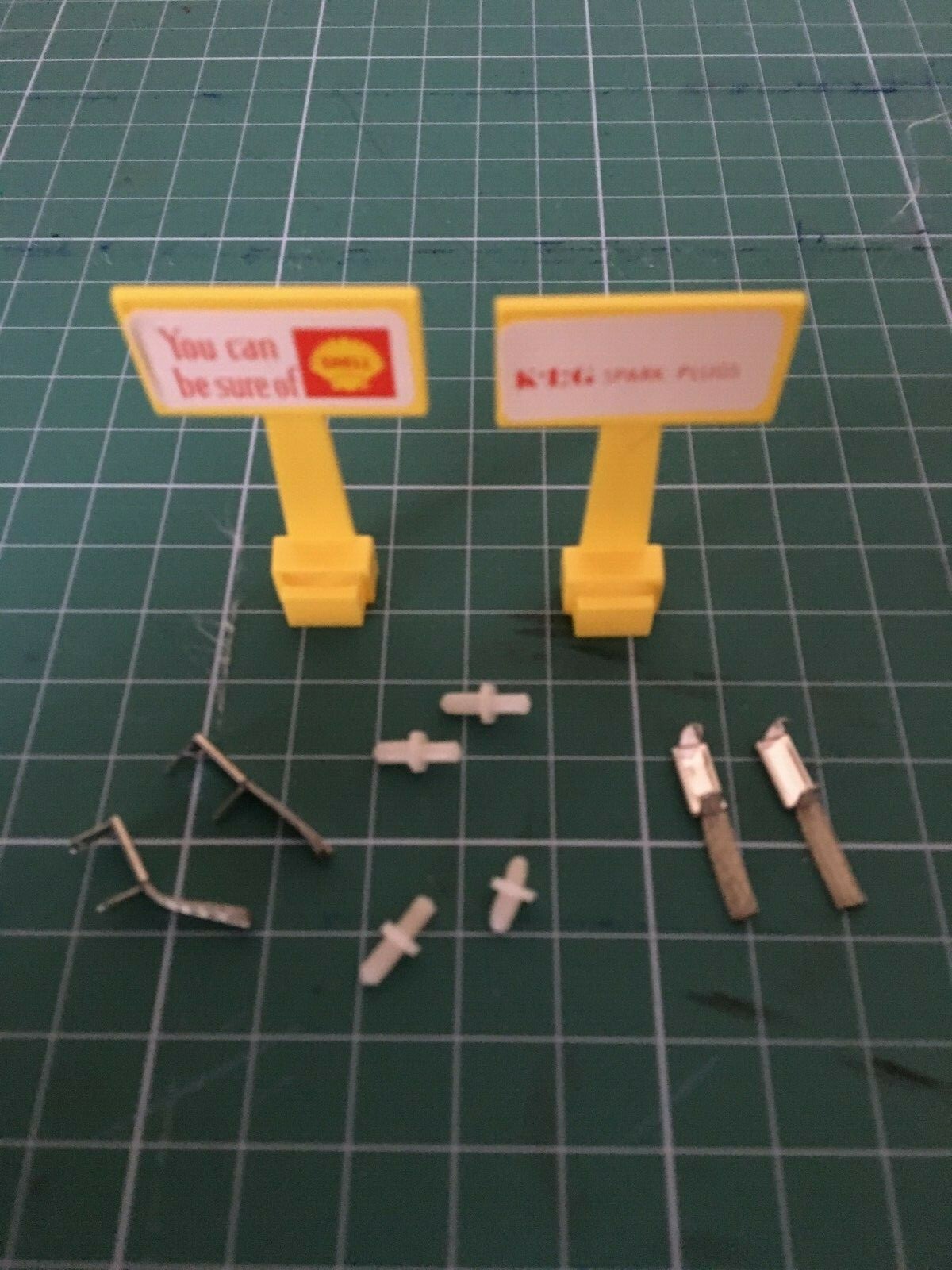 Artin 143 Scale Slot Car Replacement Braids Brushes and Guide Pins VER