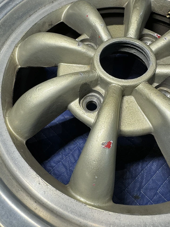 Llanta Porsche Karmann Ghia VW EMPI Mag genuina vintage 911 rueda 15x6 4x130 #3369E Foto 3 de 4