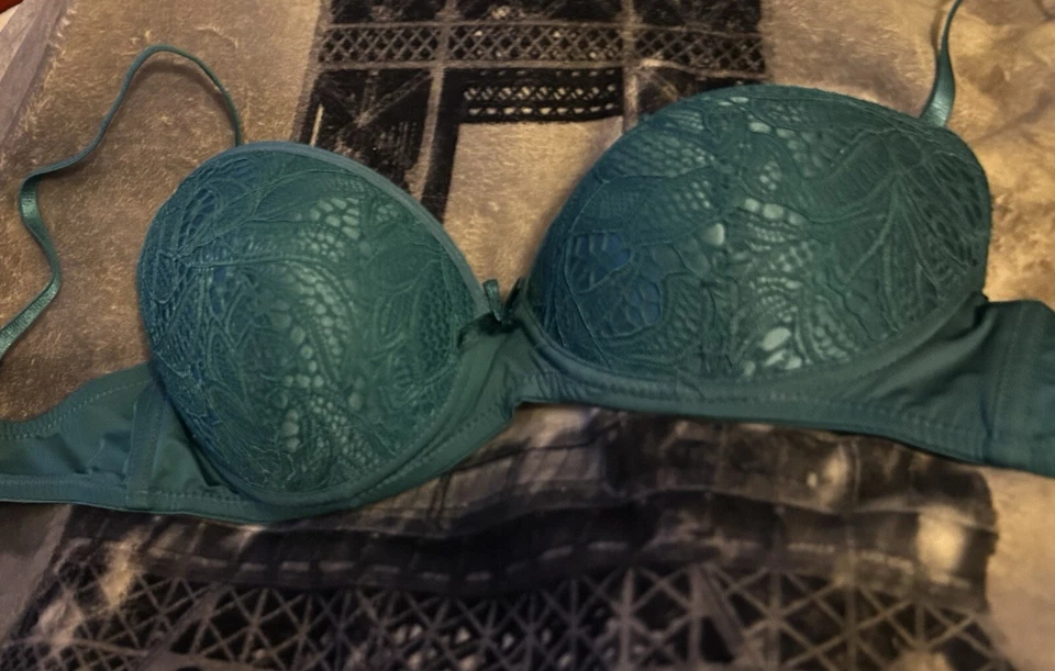 Sujetador push up acolchado de encaje verde Jezebel J5543S con aros + REGALO GRATIS Foto 4 de 4