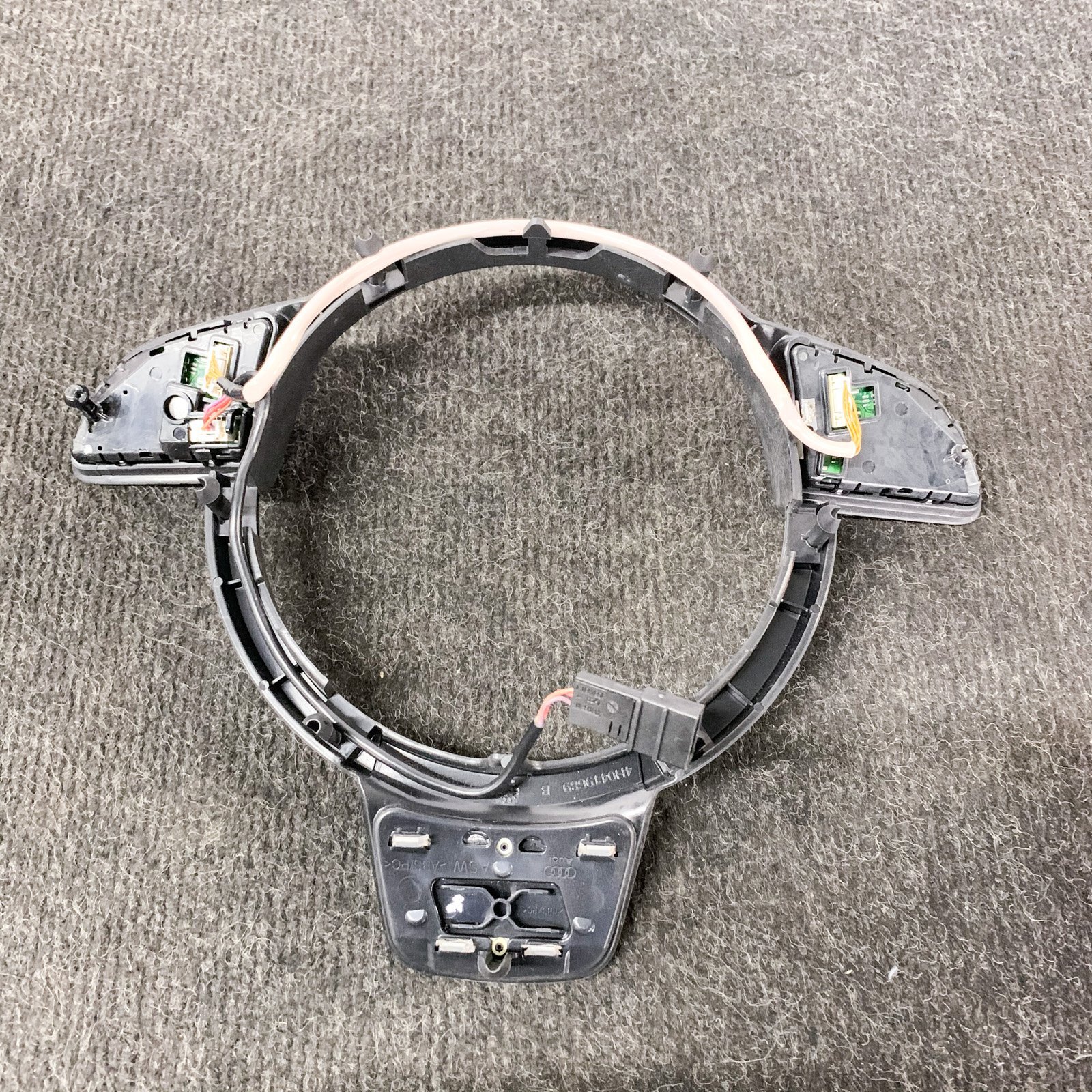 Audi Lenkradverkleidung Lenkradring Lenkrad Spange 4H0419689B 