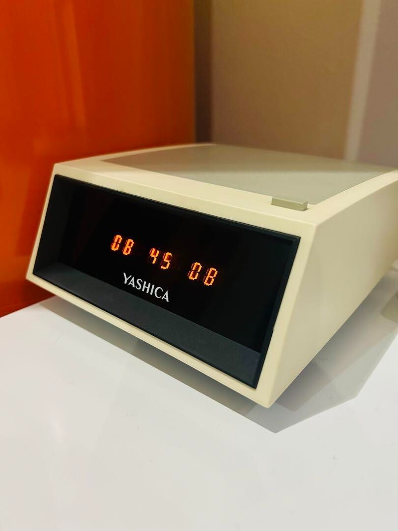 70s レアyashica digital calculator clock Rare 70s Yashica Digital Calculator Clock Vintage LED Desk
