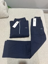 NWT Alo Set Size Large 1/4 Zip Sweatshirt And Open Leg Sweatpants AUTHENTIC