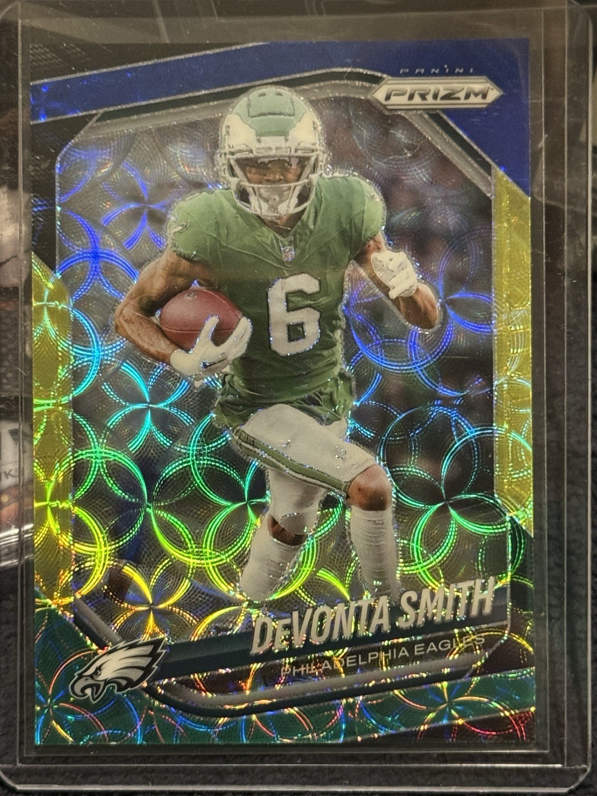 2025 Panini Prizm Choice Blue Yellow & Green Prizm DeVonta Smith #70 SSP Mint