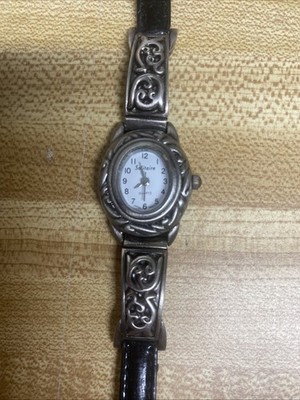 SOLITAIRE WOMEN S Quartz Watch Silver Tone JAPAN MOV T Black Leather Band