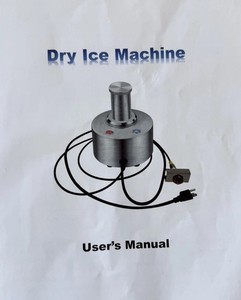 INNOVECO Dry Ice Machine w/ Carry Case, Hoses/Cords, Manual 09403100