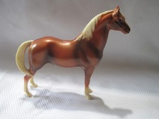 Vintage 1960s Hartland Plastic Horse Sorrel with White Legs 6''