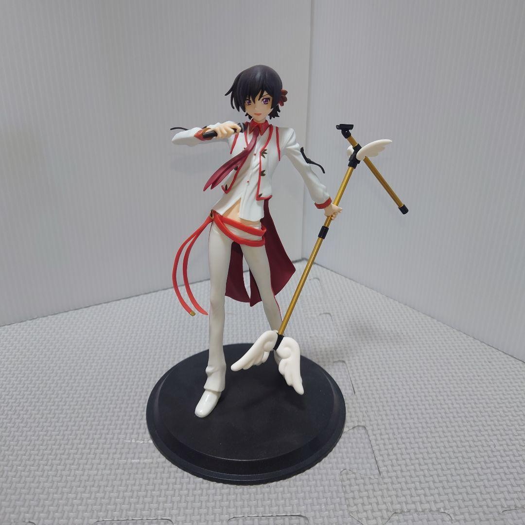 Code Geass R2 DXF Figure Set 4 RED & WHITE Lelouch Suzaku