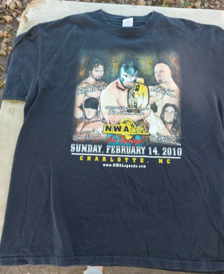 复古摔跤 T 恤黑色 XL Zack Salvation 蓝色恶魔 Jr Adam Pearce NWA — 第 2/4 张图片