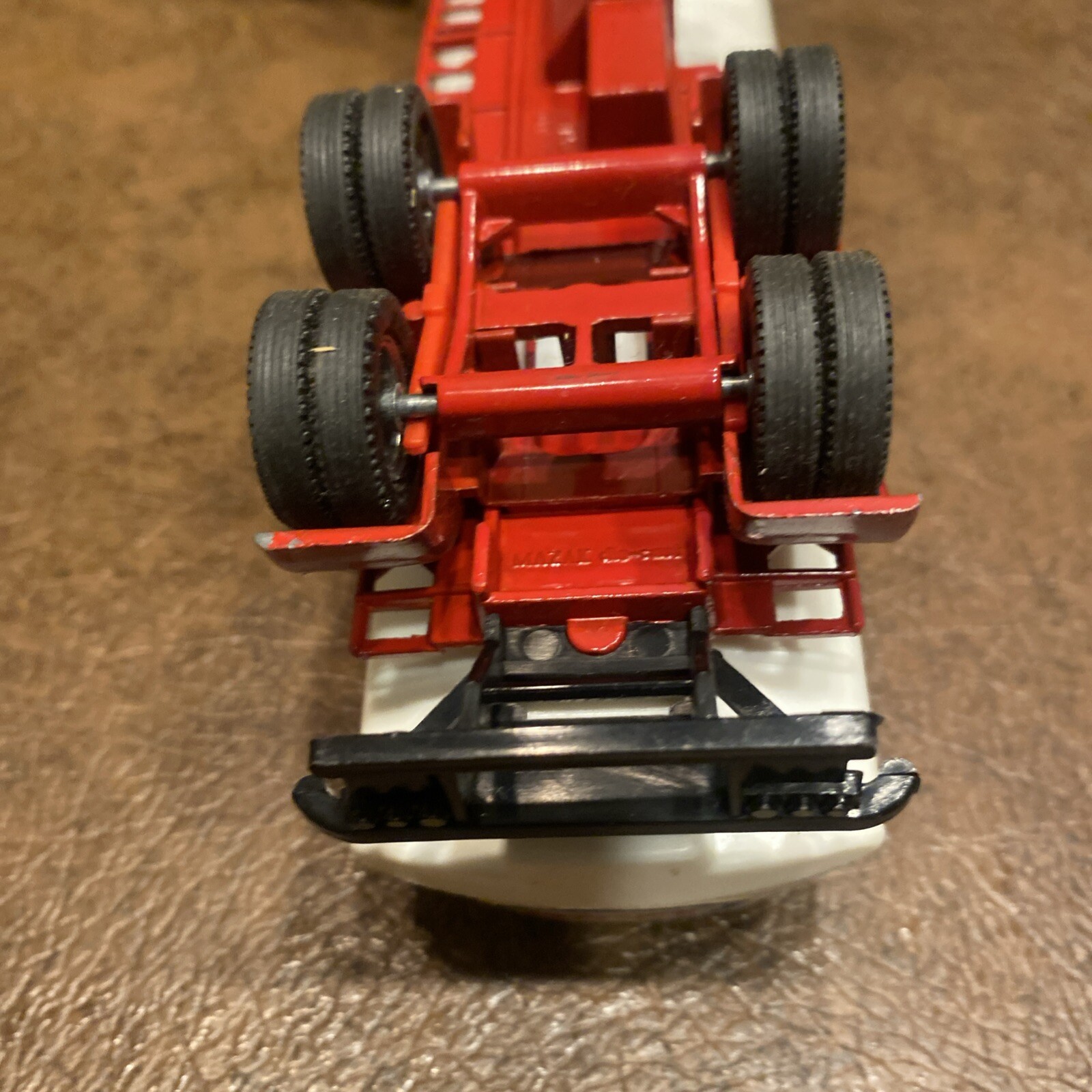 Picture 8 of 10