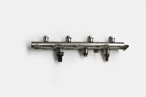 VW Audi Seat Kraftstoffverteiler 06F133317L Einspritzleiste Injektor 2.0 TSI