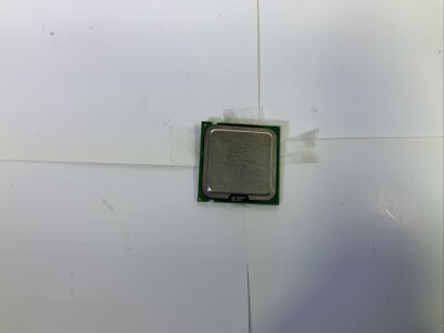 Intel Pentium D 820 2.8GHz Dual-Core Processor - JJ k4A