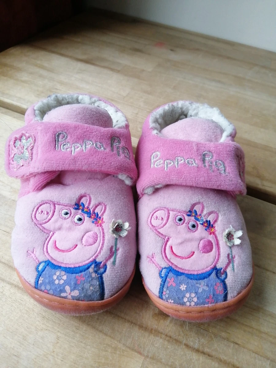 Girls Peppa Pig Pink Warm Cosy Soft Fleece Fur Lined Slippers Size 6 7 Good Cond
