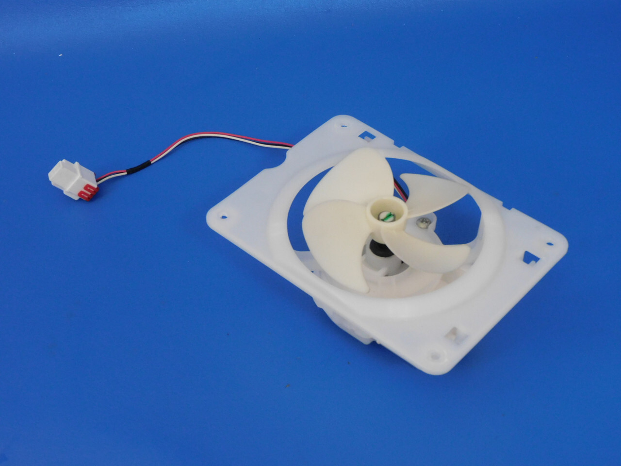 Samsung Refrigerator RF217ACPN Evaporator Fan DA3100146H DA6103183A