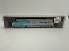 Kato 176-9241 N Scale BNSF Maersk Sealand SDP40F #6976 Diesel Locomotive