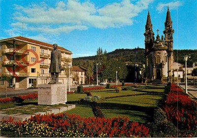 Postkarte-: Guimaraes, Igreja Dos Santos Passos, Largo Da Republica Do Brasil