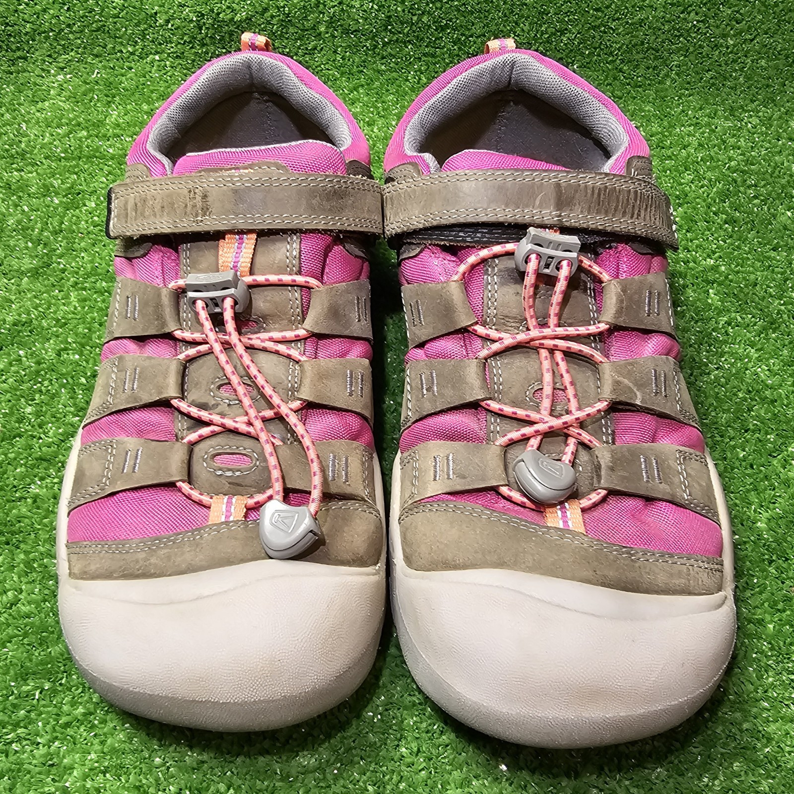 Scarpe da trekking Keen Newport grigio rosa in pelle regolabili lacci rapidi taglia US 7 anni