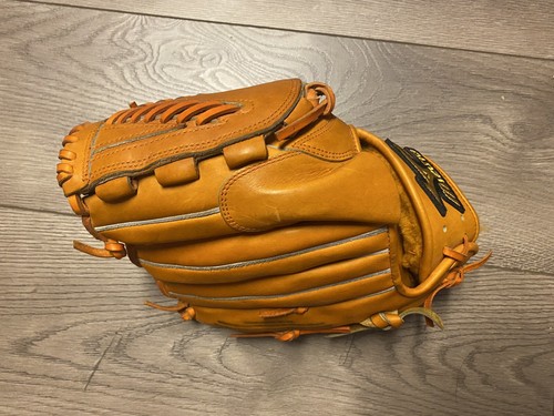 RARE Mizuno Pro Pitchers Glove, 12”, For Use In Japan, RHT, “Light Kip Leather” - Picture 3 of 3