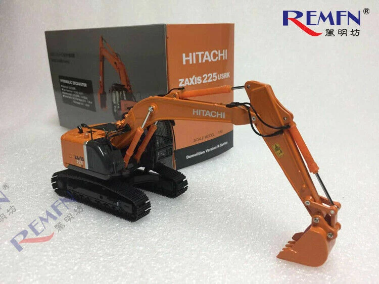 HITACHI ZAXIS 1/50 ZX225USRK3 Diecast Hydraulic Excavator Construction Truck Toy - Image 2 of 4