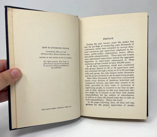 How to Supervise People Alfred Cooper, Vintage 1941 1st Edition Hard Cover Book - Imagen 4 de 6