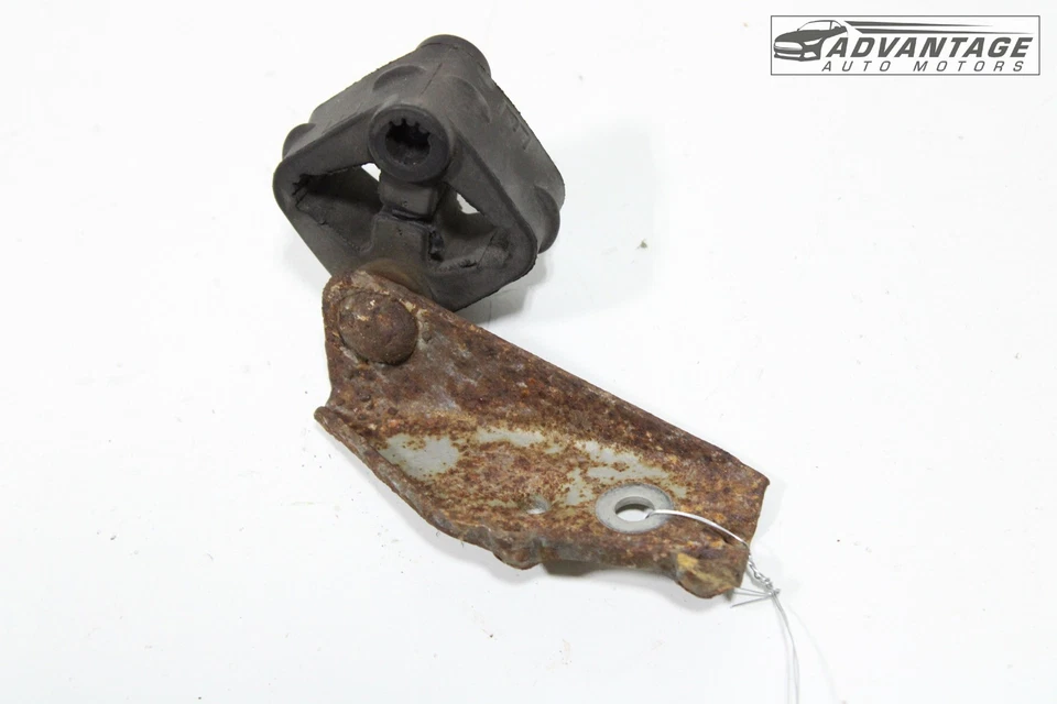 BMW 320I XDRIVE 2013-2018 2,0 L escape trasero izquierdo silenciador tubo suspensión con soporte Foto 2 de 4