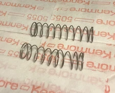 YAMAHA RD200 Carburetor Slide Valve Springs,  3961433100  Used Fair Condition.