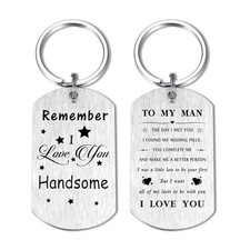 I Love You Gifts for Him Men, Father's Day Keychain Gifts for Man Handsome