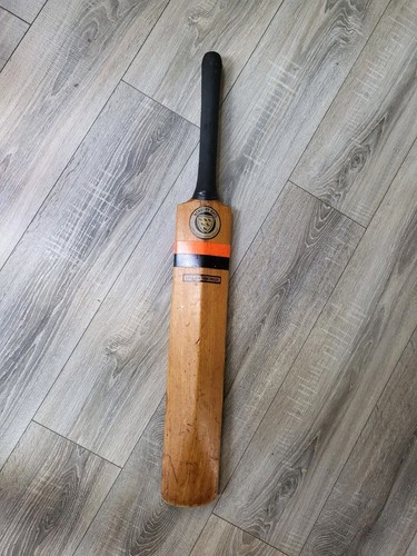 Vintage NEWBERY Cricket Bat With Case - Bild 4 von 5
