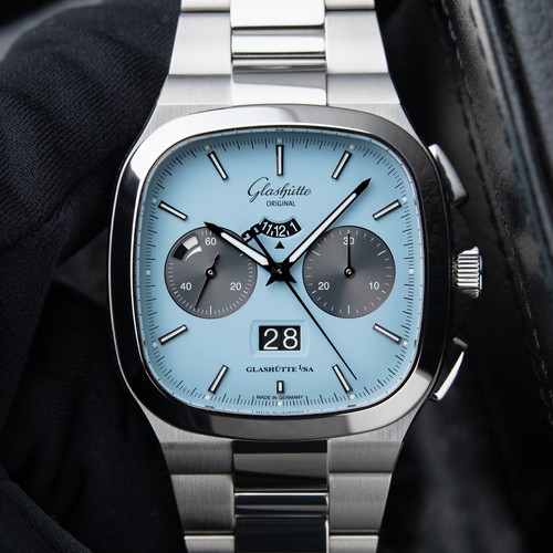 Glashutte Original Seventies Chronograph Panorama Date Ocean Breeze Blue Watch
