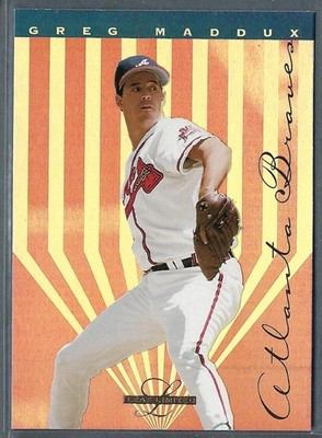 1995 Leaf Limited Gold Prism Foil - Greg Maddux #15 - Atlanta Braves HOF
