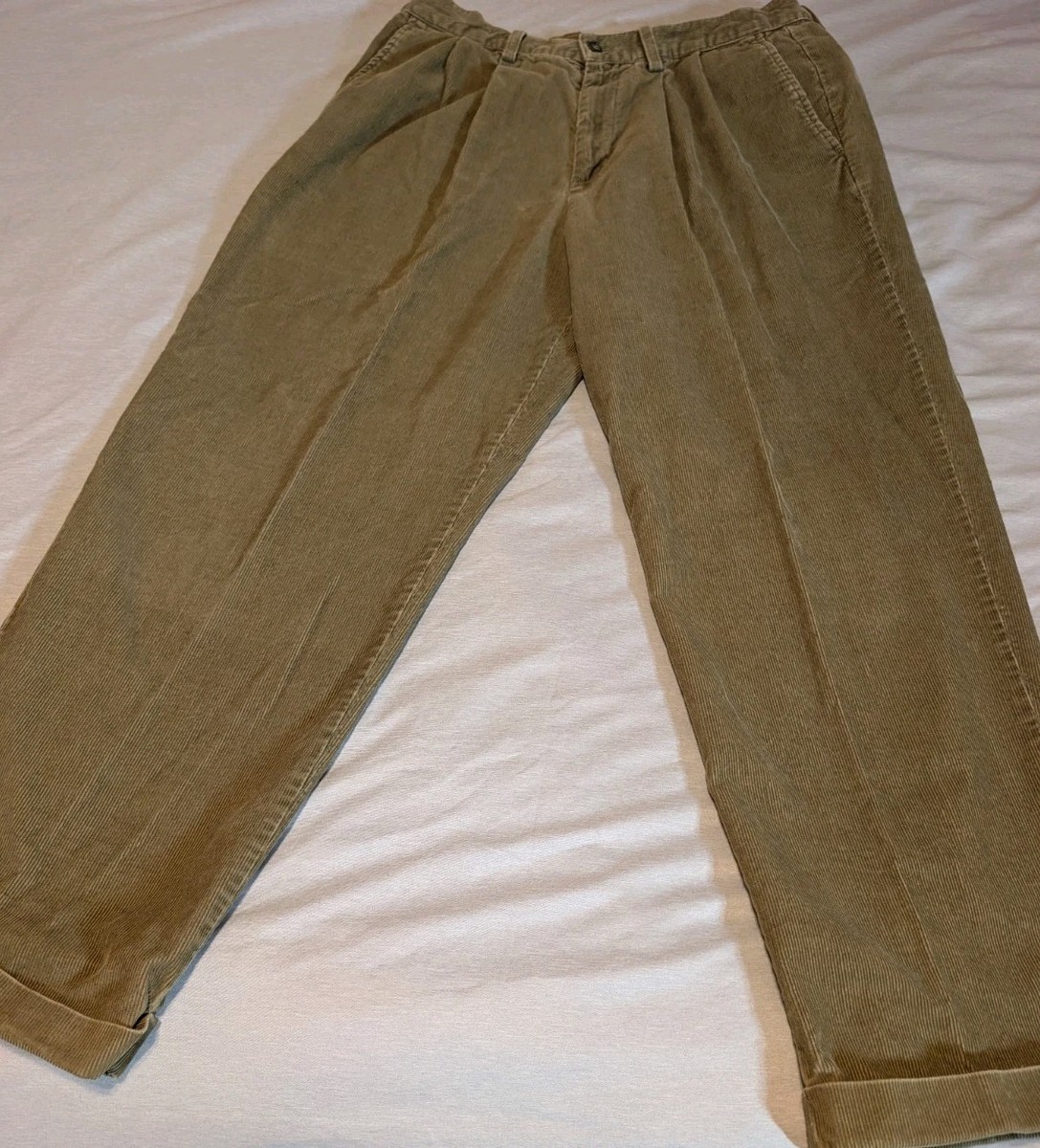 Rare Vintage DOCKERS Relaxed Fit Pleated Corduroy Pants 90s Brown