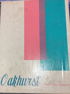 SIX (6) Pairs VINTAGE OAKHURST Flat Knit Nylon Stockings Seamless 10 X 33  RHT