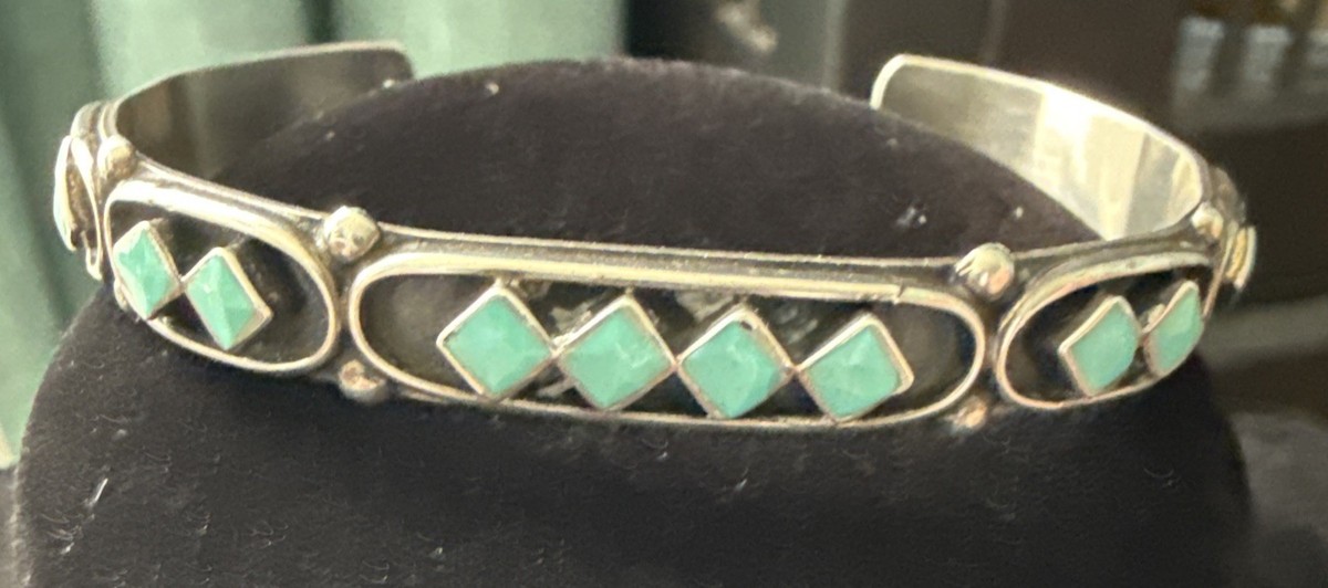 Vintage Turquoise Sterling Silver Cuff Native American Signed E.E.W. View 2