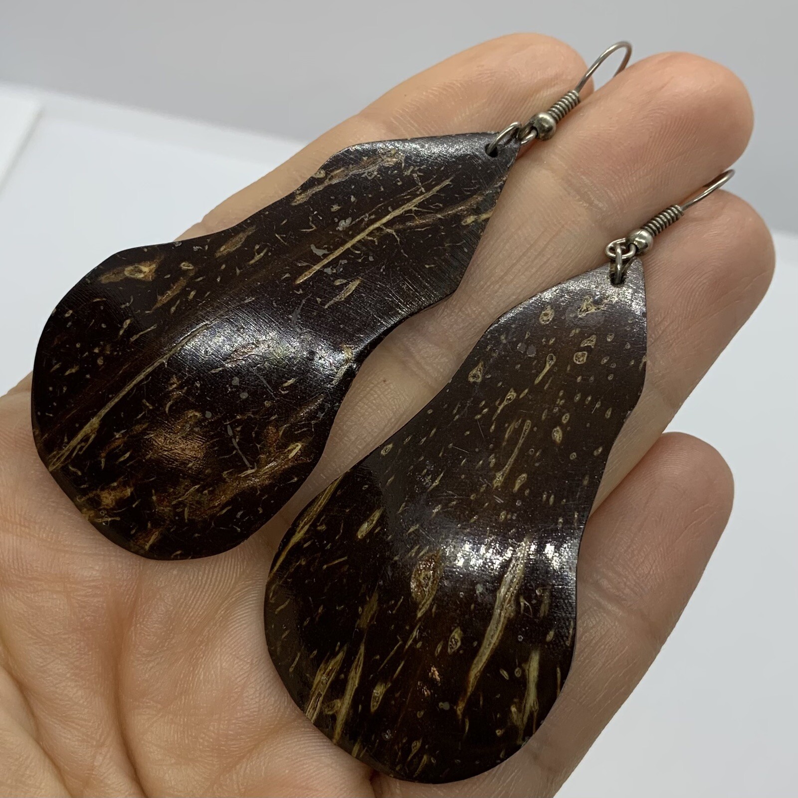 VTG BOHO COCONUT SHELL COIR STATEMENT EARRINGS LA… - image 1