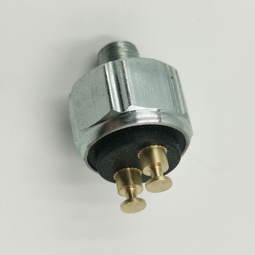 Universal Low Pressure Type Brake Light Switch - Picture 3 of 5