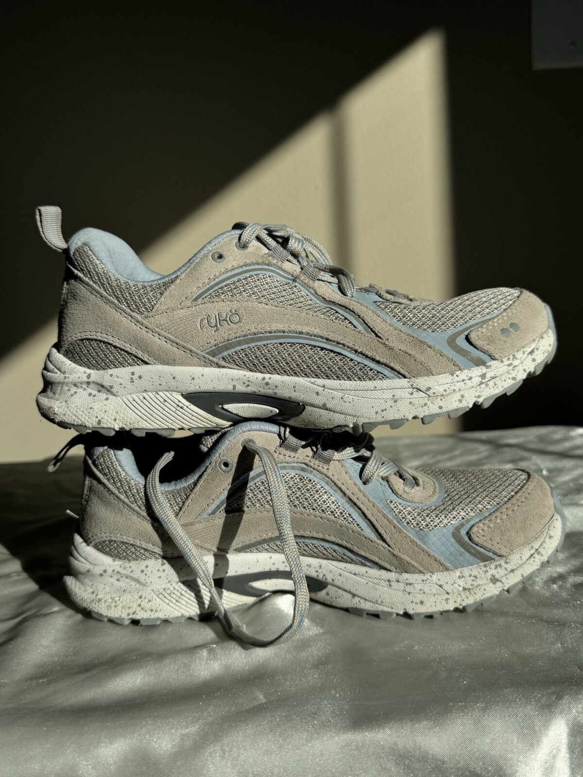 Ryka Sky Walk Trail Womens Gray/Blue running Shoes Size 5.5M