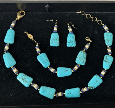 Gorgeous Turquoise Jewelry Set W Blue And Pearl Accent Necklace/Bracelet/Earring