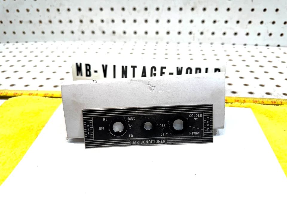 Panel central aire acondicionado tablero inferior mercedes 69-73 w108, w109 1 cubierta, tipo 3 Foto 2 de 4