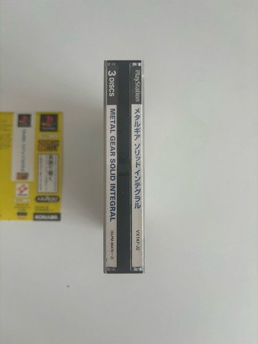 Metal Gear Solid Integral con Spine Card - JAP Giapponese - PlayStation PS1 - Foto 6 di 11