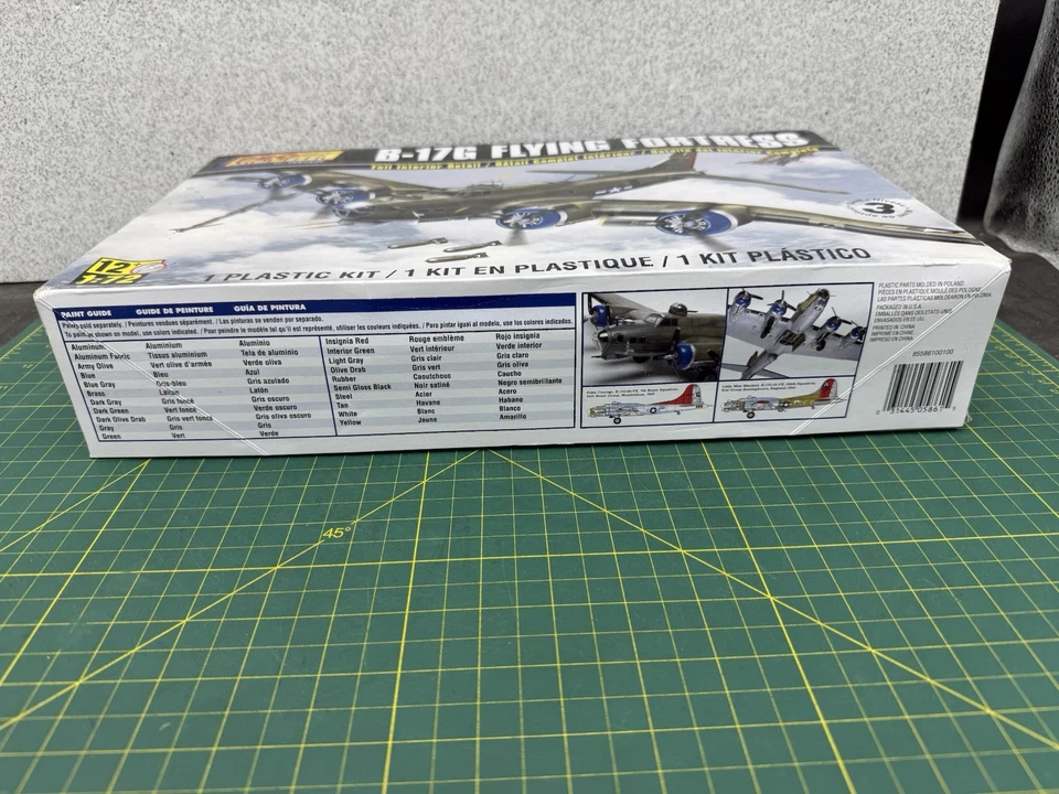 Revell Pro Modeler WW2 B-17G Flying Fortress 1/72 Model Plane Kit 85-5861 - Image 4 of 4