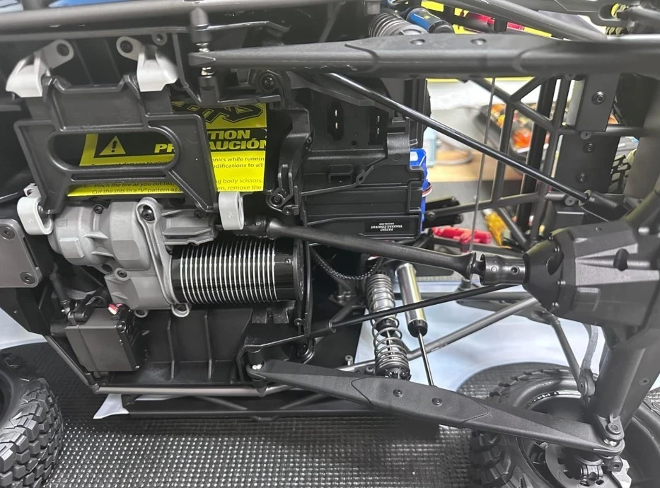 MIP18350 X-Duty Rear Center Drive Shaft Kit Traxxas UDR Unlimited Desert Racer - Image 2 of 2