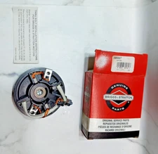 Briggs & Stratton 395537 Starter Brush Holder End Cap-NOS Genuine OEM