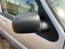 Used Right Door Mirror fits: 2005 Ford Explorer Power 4 Dr Sport Trac Right Grad