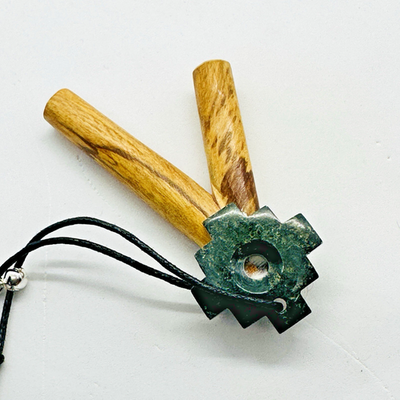 Kuripe Pipe Self Applicator with Serpentine Stone Chakana | Palo