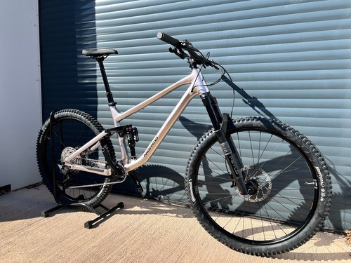 Norco Fluid Full Suspension Mountain Bike - Picture 1 of 1