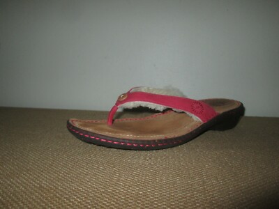 Women's UGG ''Hamoa'' Red Nubuck Leather Shearling-Lined Thong Sandals Size 10