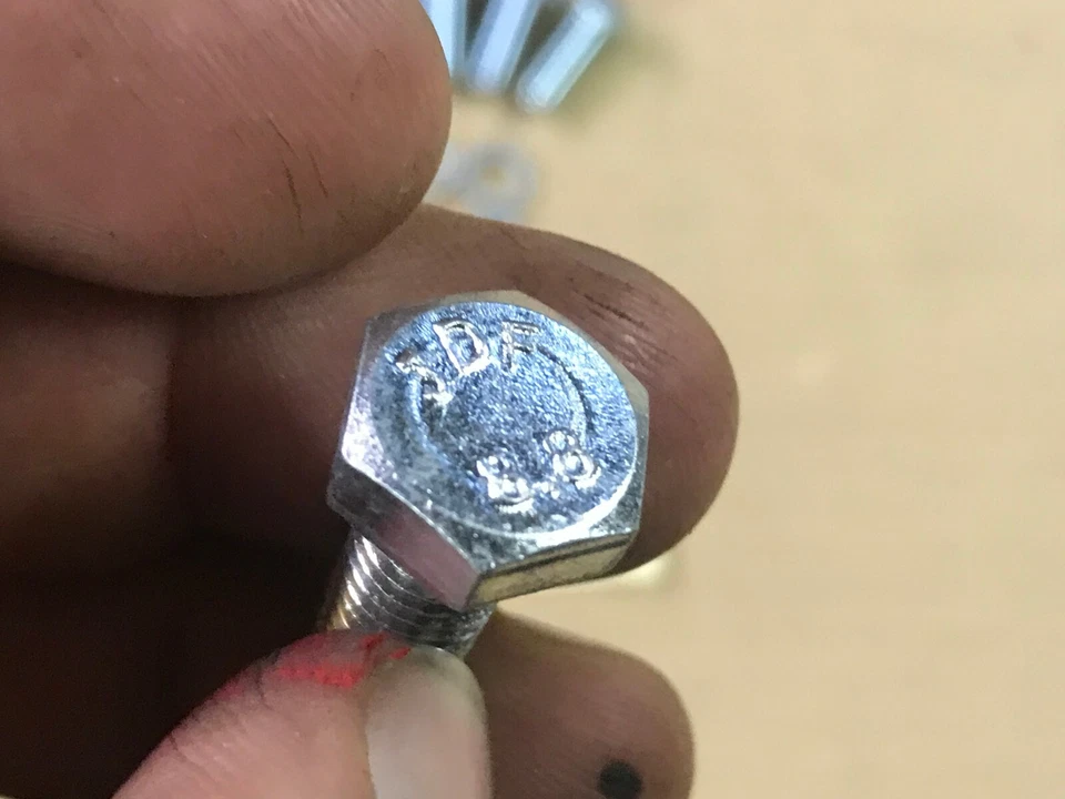 Juego de pernos de placa de presión de embrague Ford Mustang 87-93 estilo de fábrica métrico GT 5,0 L Foto 2 de 2