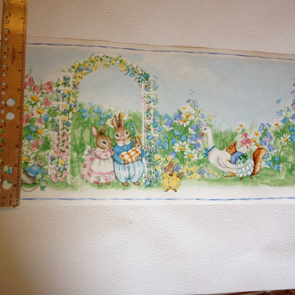 BUNNY FAMILY CISNE Y ARDILLA PREPEGADO NIÑOS PAPEL PINTADO BORDE B34422 Foto 2 de 3